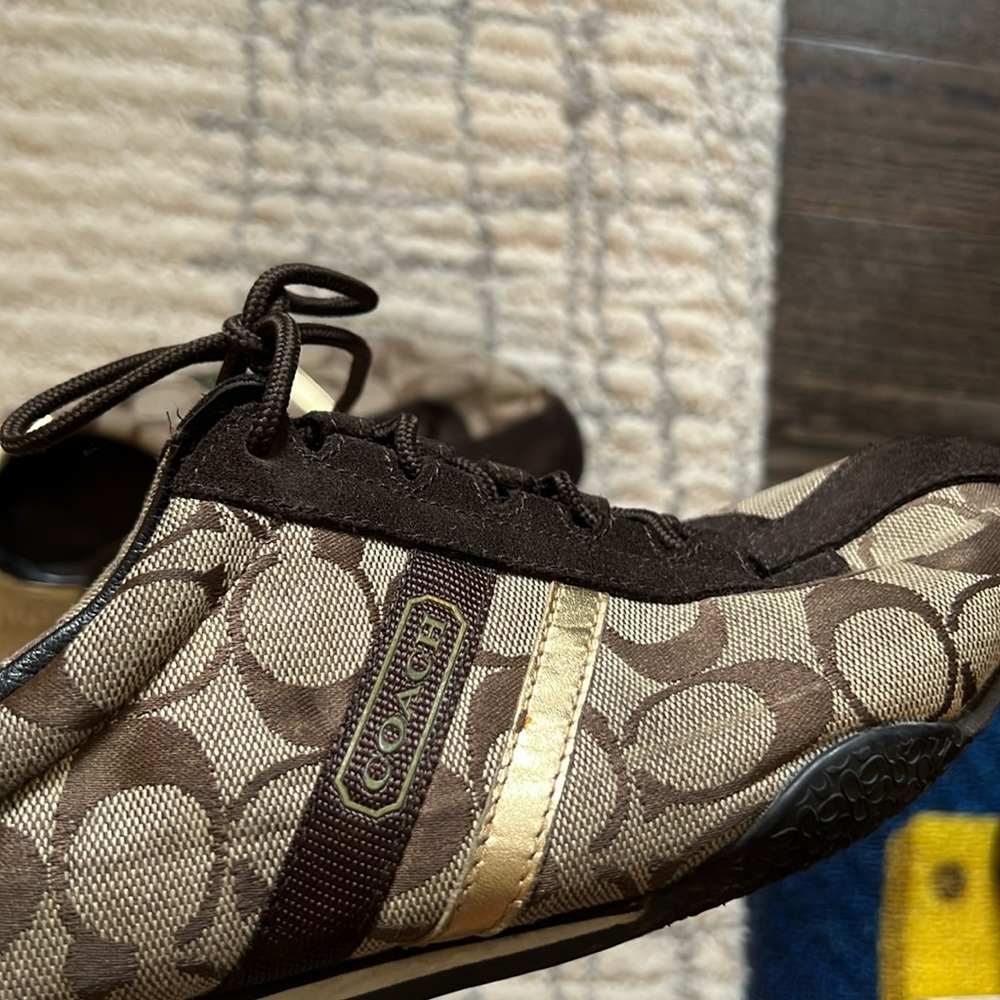 Preloved - Authentic Coach Sneakers - Size 9 - Picture 6 of 7
